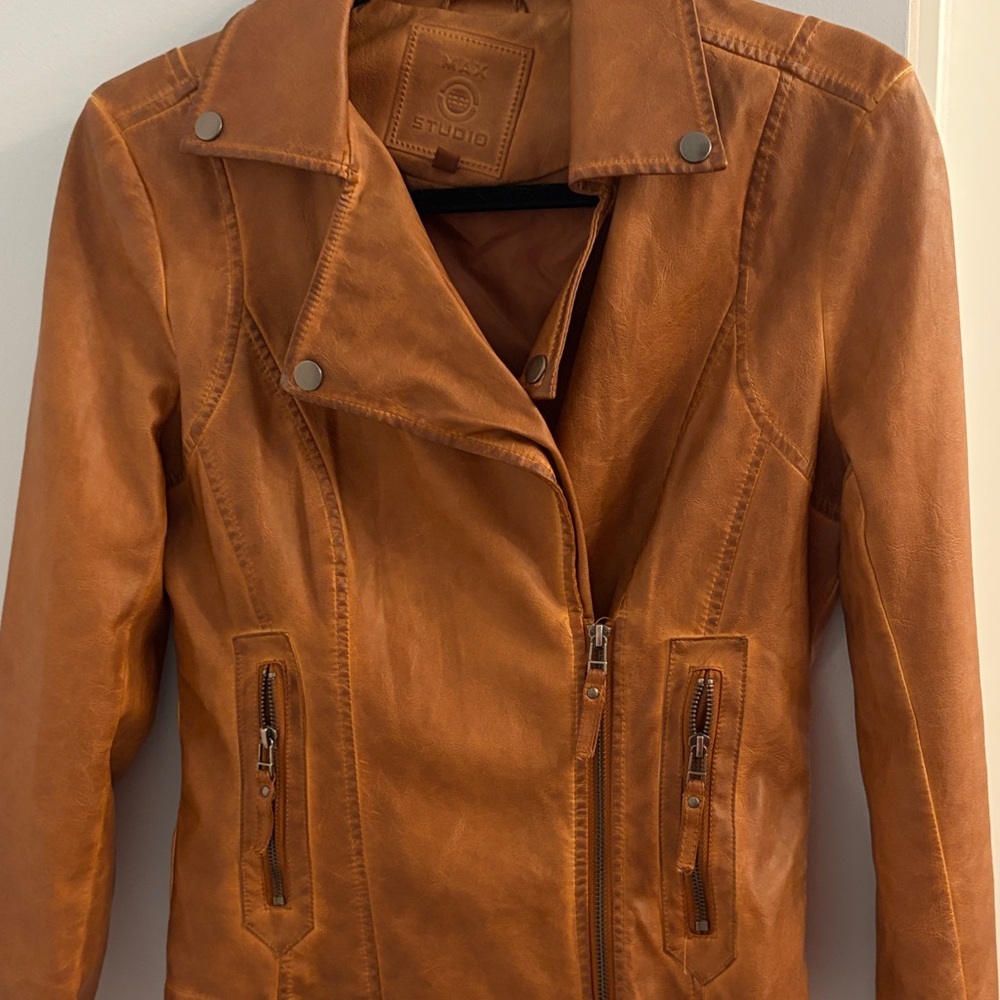 Max Studio Women's Brown Leather Jacket